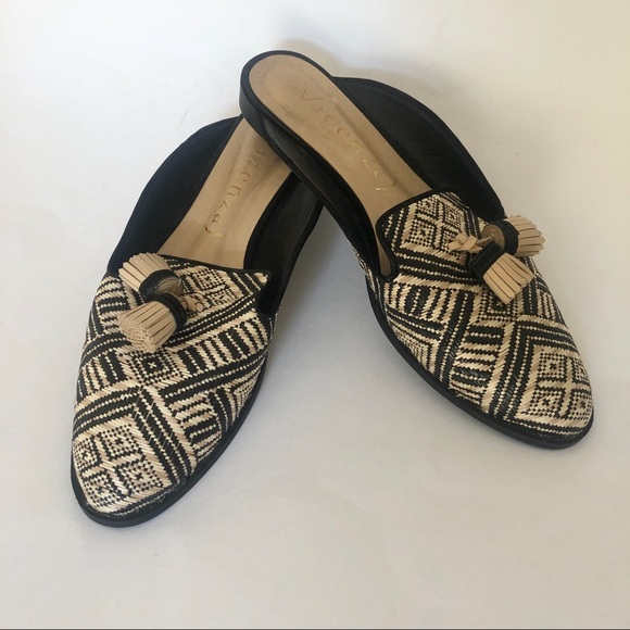 EUC Anthropologie Vicenza Raffia Slides Size 7 - Picture 1 of 5
